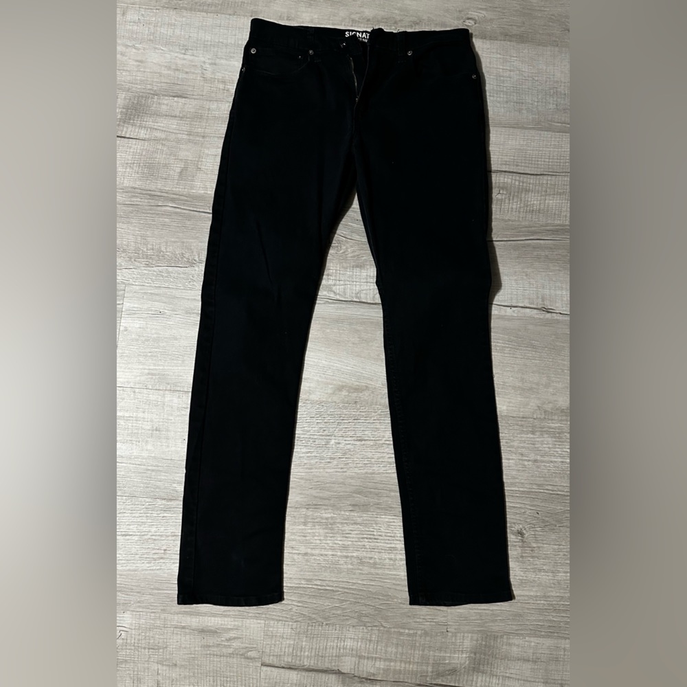 Black Levi jeans